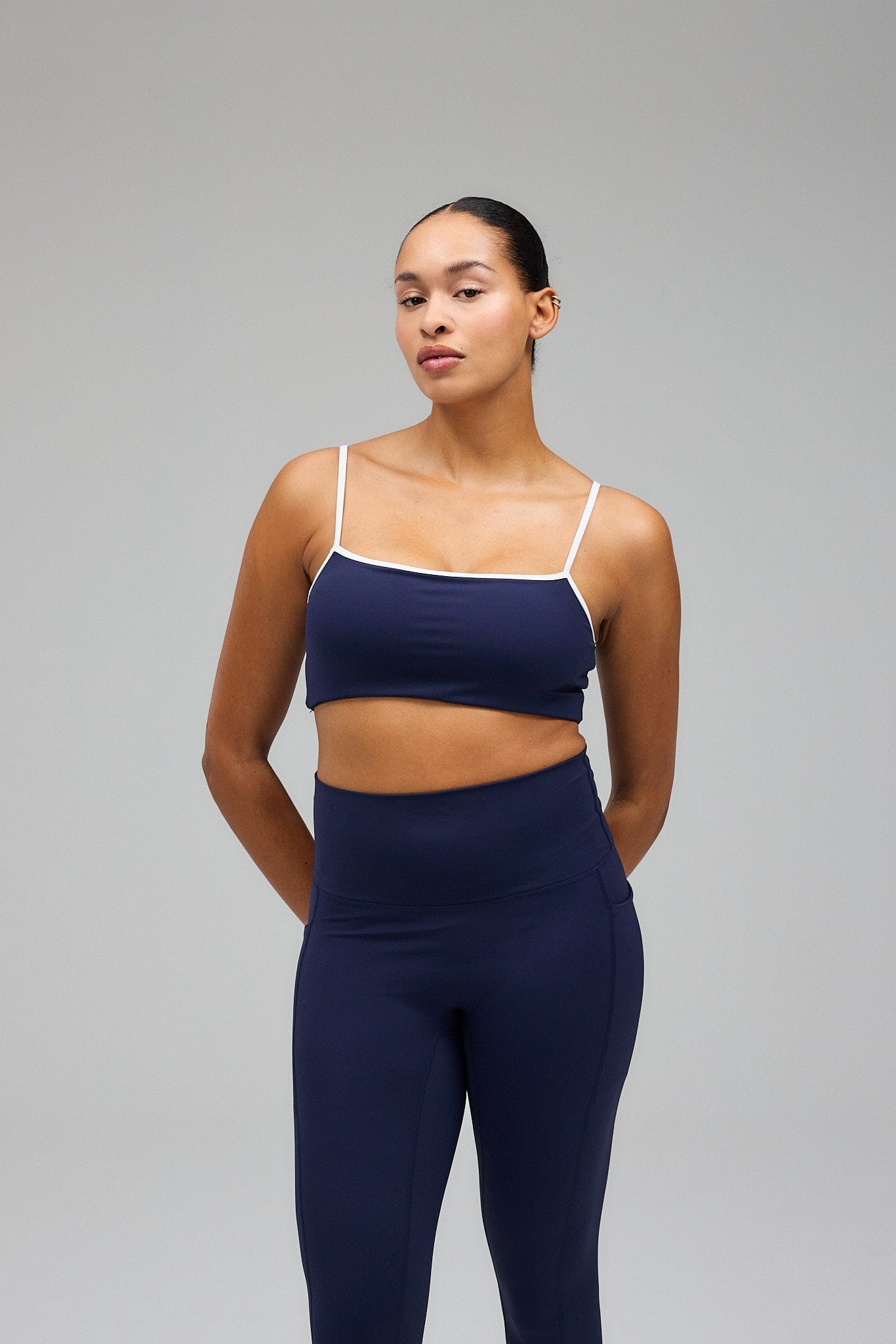 Brassière Légère – Bleu Nuit